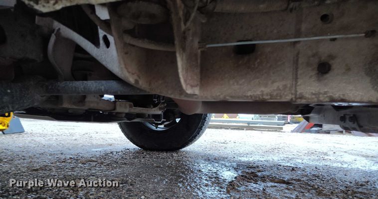 image for item DP5078 1999 GMC Sierra 2500 pickup truck