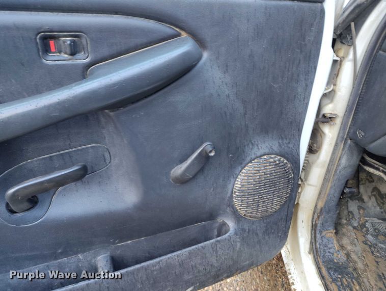 image for item DP5078 1999 GMC Sierra 2500 pickup truck