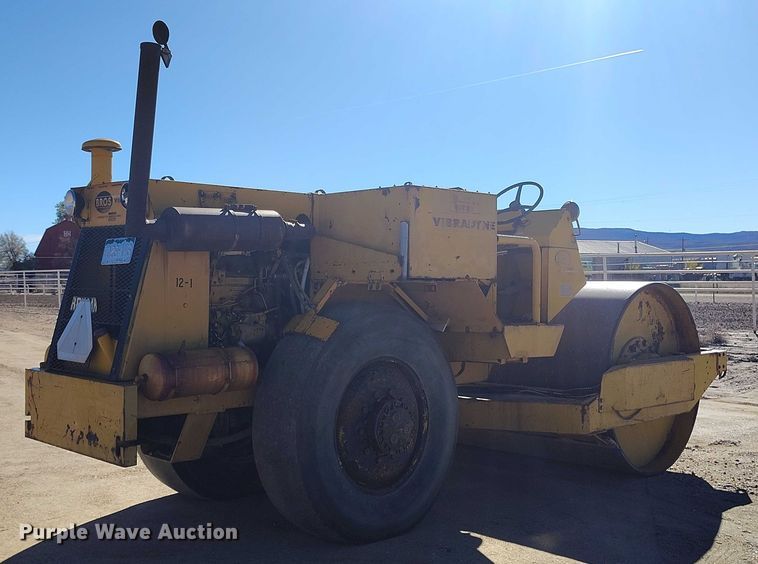 image for item DP5079 Bros Vibradyne SPVA 735 single drum roller