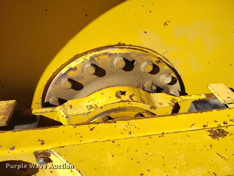 image for item DP5079 Bros Vibradyne SPVA 735 single drum roller