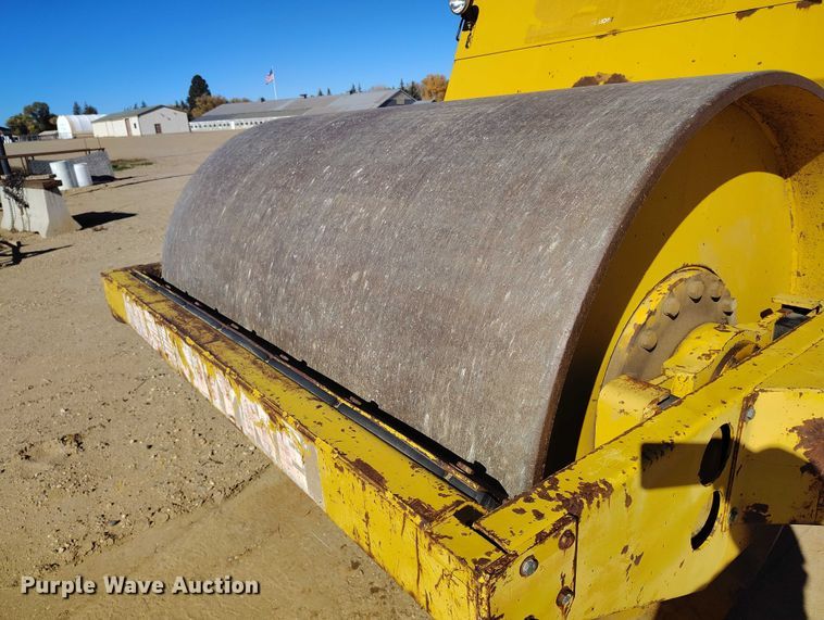 image for item DP5079 Bros Vibradyne SPVA 735 single drum roller