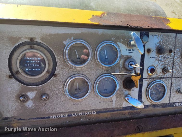 image for item DP5079 Bros Vibradyne SPVA 735 single drum roller