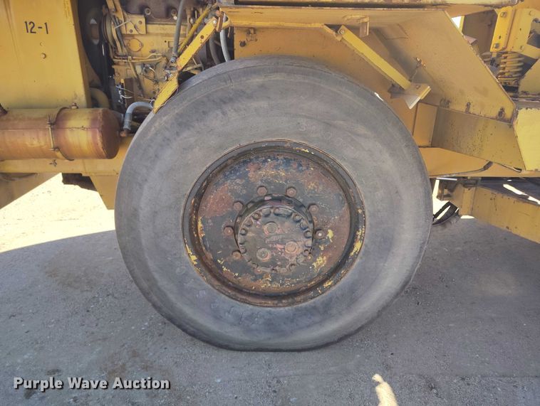 image for item DP5079 Bros Vibradyne SPVA 735 single drum roller