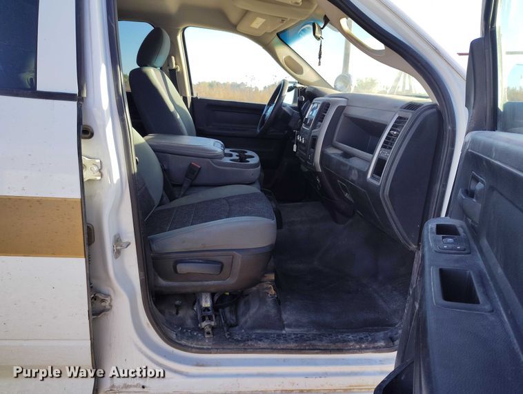 image for item DP5094 2014 RAM 1500 Crew Cab pickup truck