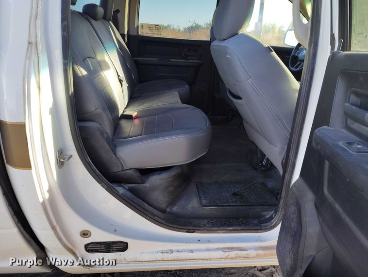 image for item DP5094 2014 RAM 1500 Crew Cab pickup truck