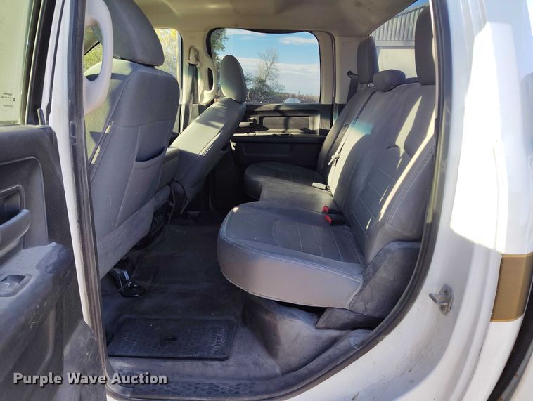 image for item DP5094 2014 RAM 1500 Crew Cab pickup truck