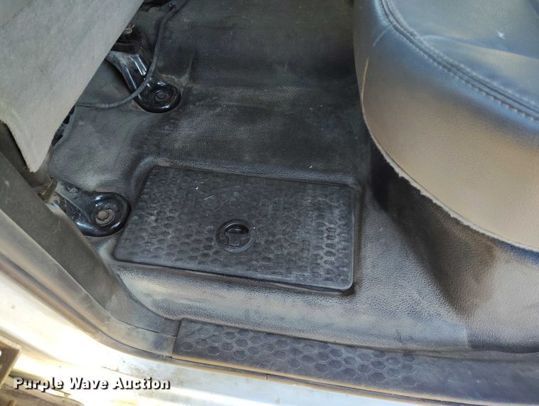 image for item DP5094 2014 RAM 1500 Crew Cab pickup truck