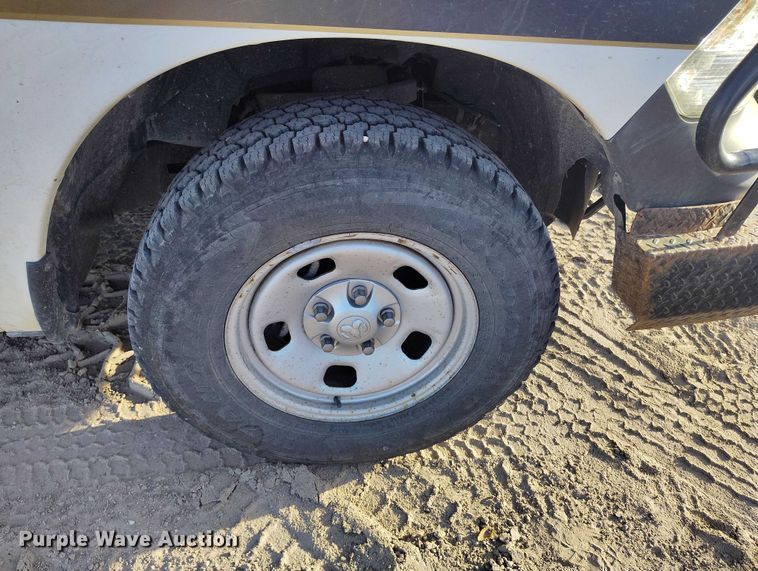 image for item DP5094 2014 RAM 1500 Crew Cab pickup truck