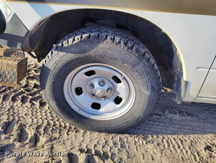 image for item DP5094 2014 RAM 1500 Crew Cab pickup truck