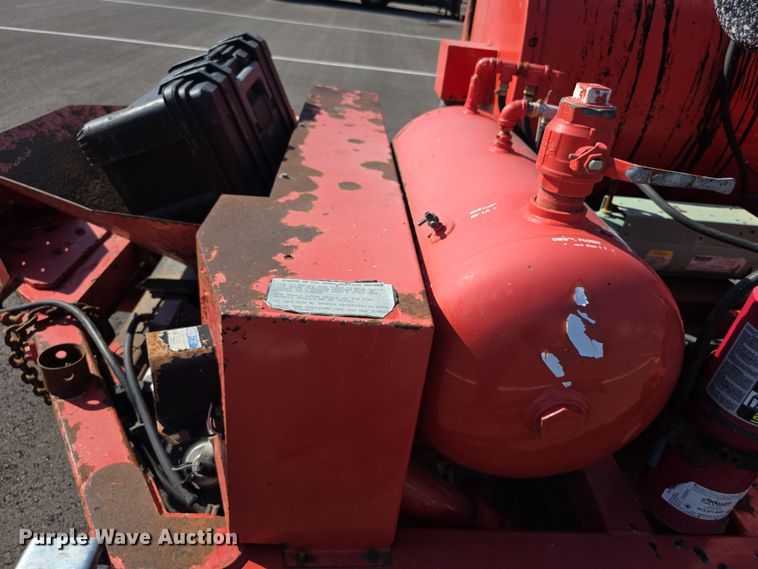 image for item DQ4477 2004 Crafco Airstream Spray injection patcher pothole patcher