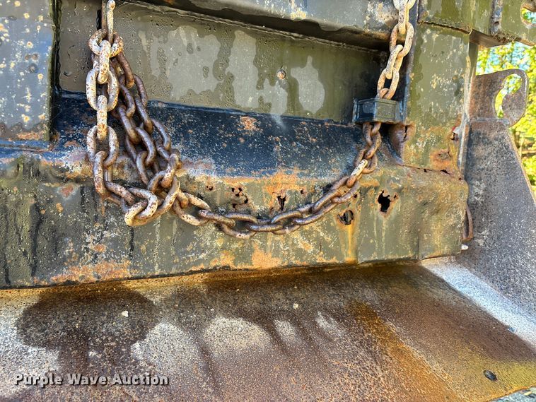 image for item DU1474 2014 International 7400 dump truck