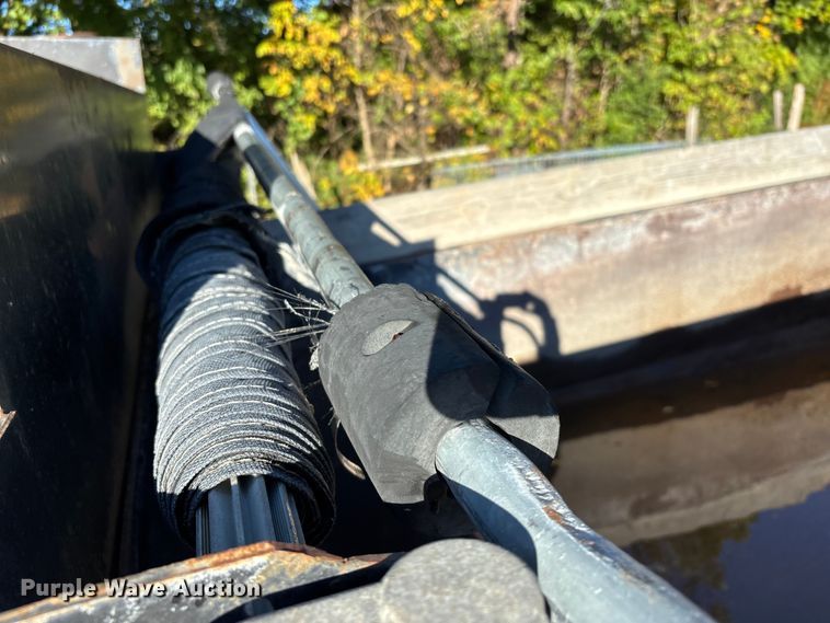 image for item DU1474 2014 International 7400 dump truck