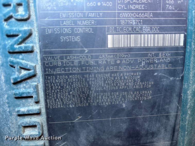 image for item DU1475 2007 International 4300 flatbed truck