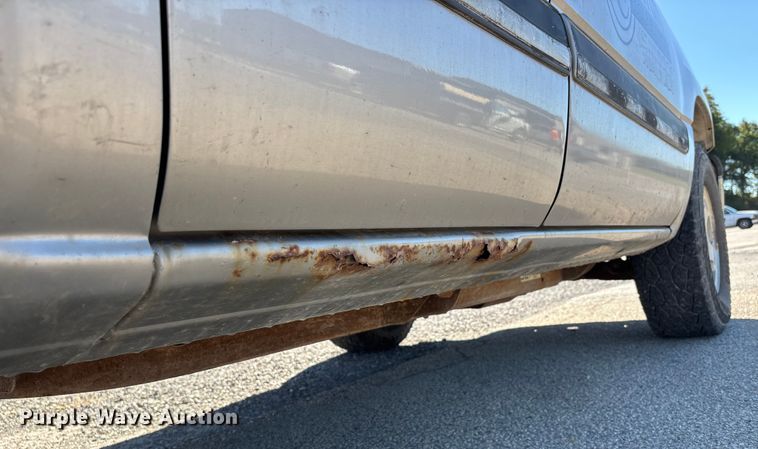 image for item DU1477 2004 Chevrolet Silverado 1500 Ext. Cab pickup truck