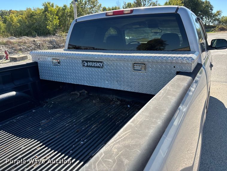 image for item DU1477 2004 Chevrolet Silverado 1500 Ext. Cab pickup truck