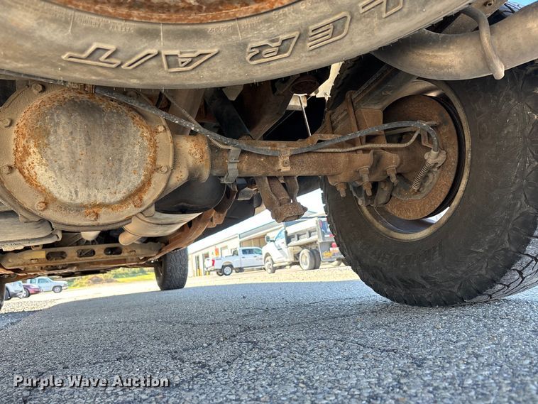 image for item DU1477 2004 Chevrolet Silverado 1500 Ext. Cab pickup truck