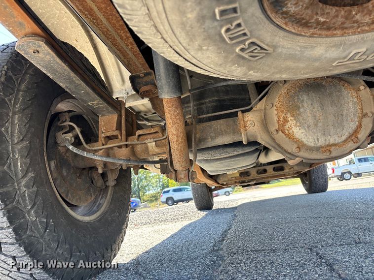 image for item DU1477 2004 Chevrolet Silverado 1500 Ext. Cab pickup truck