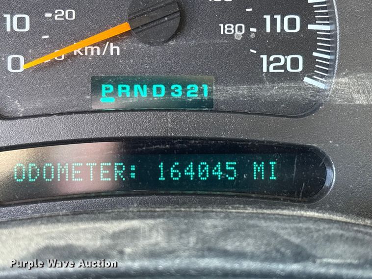 image for item DU1477 2004 Chevrolet Silverado 1500 Ext. Cab pickup truck