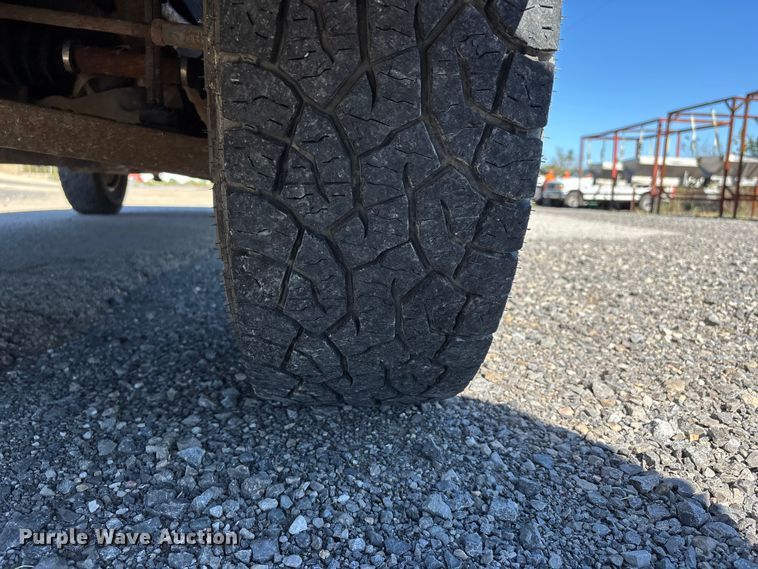 image for item DU1477 2004 Chevrolet Silverado 1500 Ext. Cab pickup truck