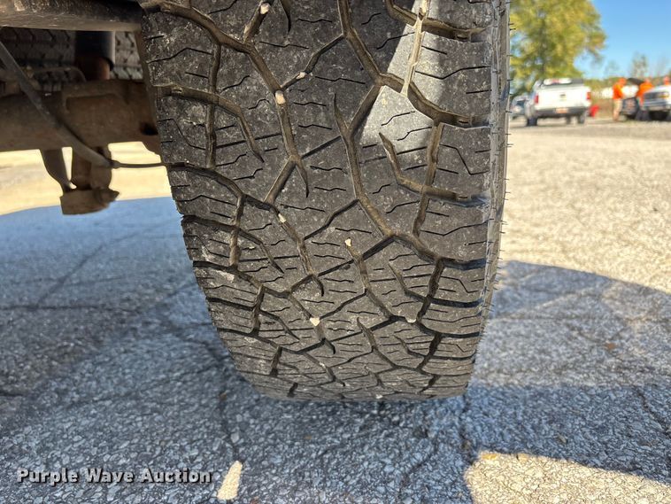 image for item DU1477 2004 Chevrolet Silverado 1500 Ext. Cab pickup truck