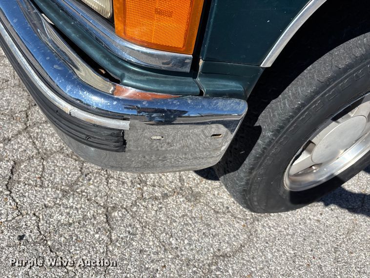 image for item DU1481 1996 Chevrolet C1500 pickup truck