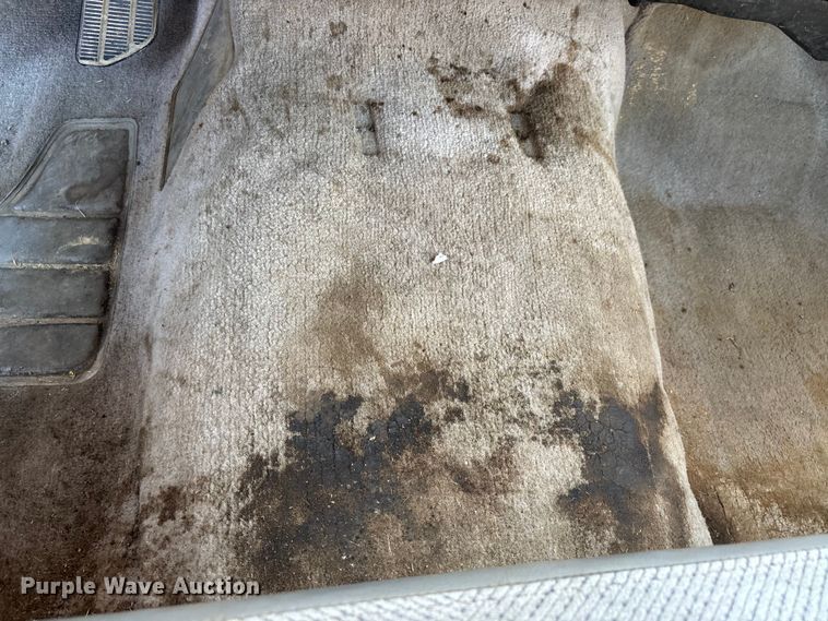 image for item DU1481 1996 Chevrolet C1500 pickup truck