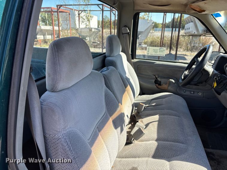 image for item DU1481 1996 Chevrolet C1500 pickup truck