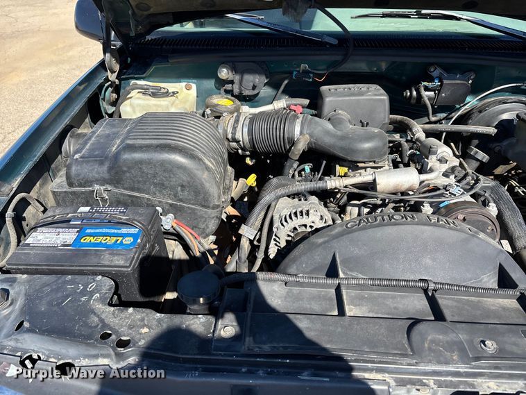 image for item DU1481 1996 Chevrolet C1500 pickup truck