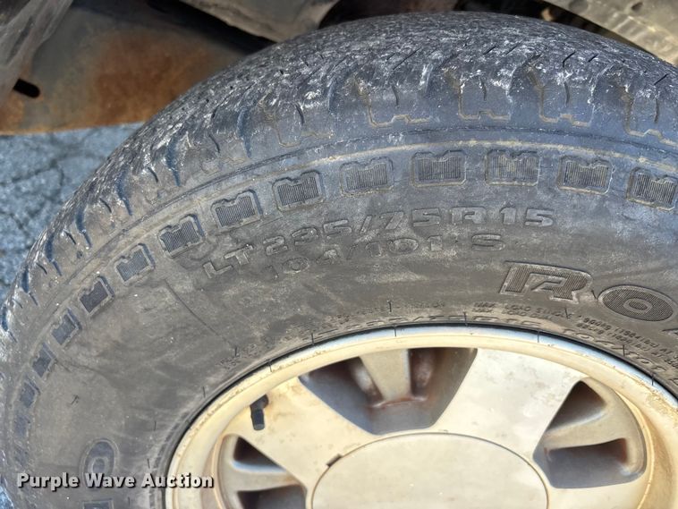 image for item DU1481 1996 Chevrolet C1500 pickup truck