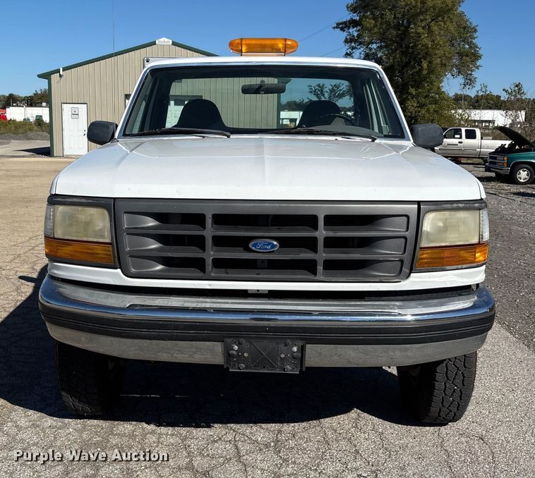 image for item DU1482 1997 Ford F250 pickup truck