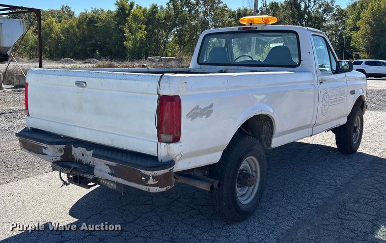 image for item DU1482 1997 Ford F250 pickup truck
