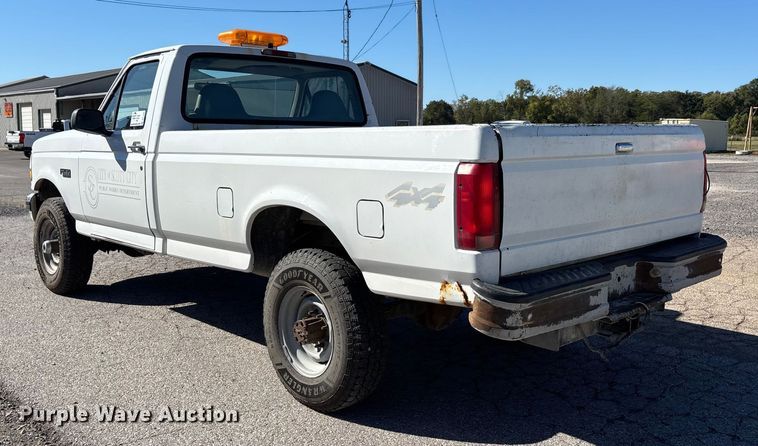 image for item DU1482 1997 Ford F250 pickup truck
