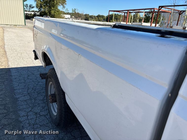 image for item DU1482 1997 Ford F250 pickup truck