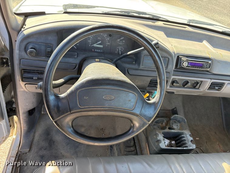 image for item DU1482 1997 Ford F250 pickup truck