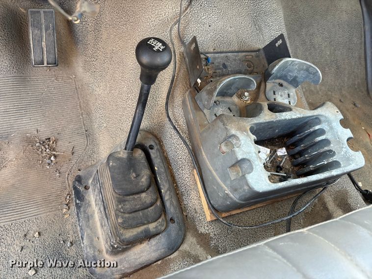 image for item DU1482 1997 Ford F250 pickup truck