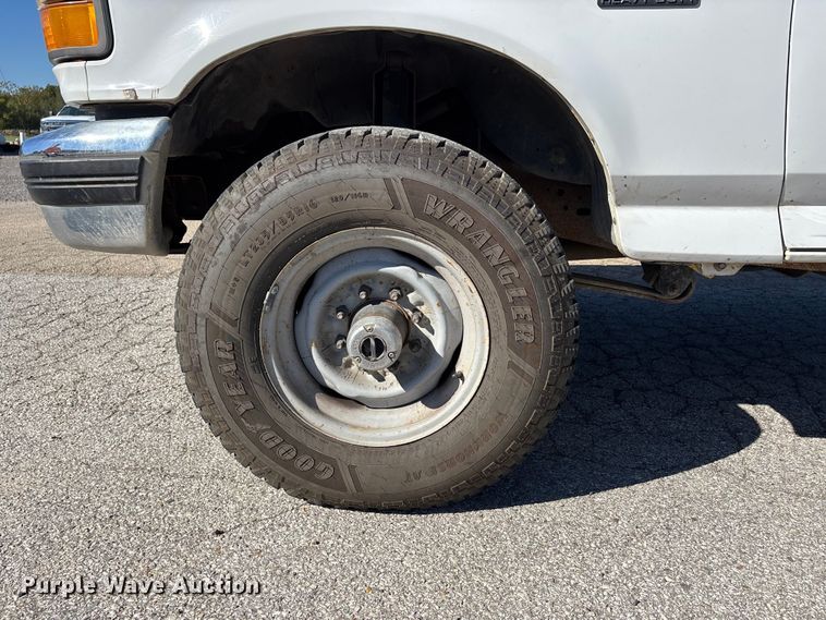 image for item DU1482 1997 Ford F250 pickup truck