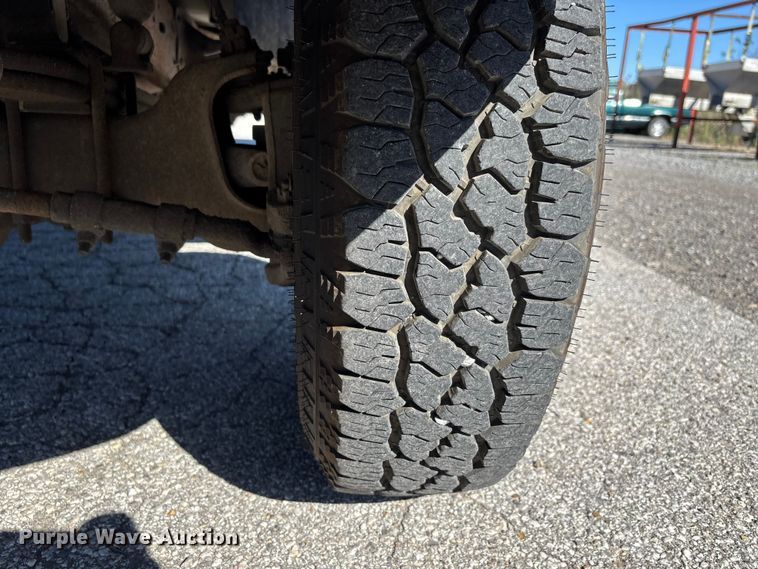 image for item DU1482 1997 Ford F250 pickup truck