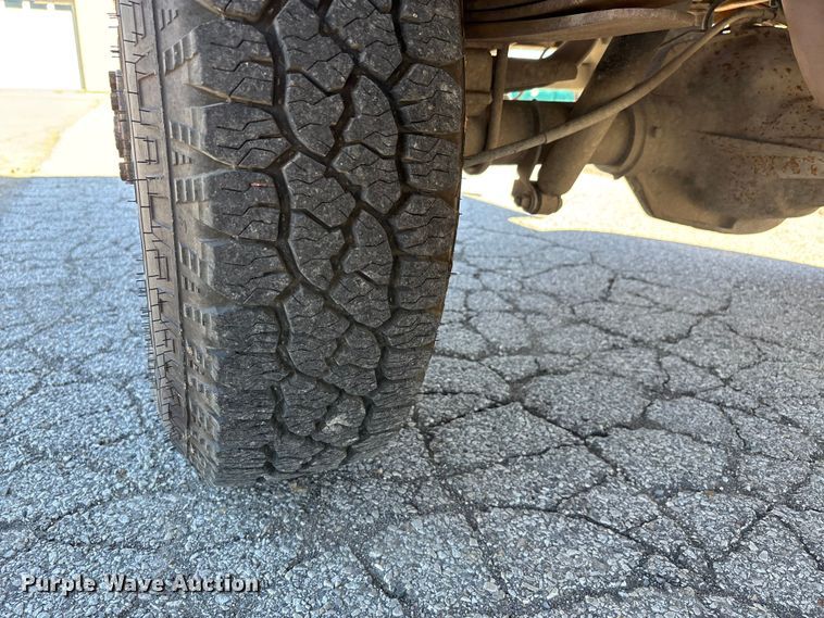 image for item DU1482 1997 Ford F250 pickup truck