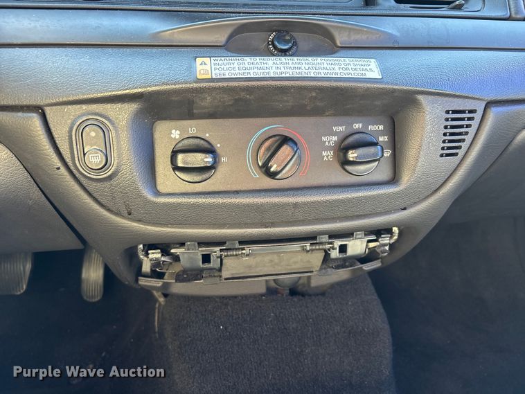 image for item DU1483 2011 Ford Crown Victoria Police Interceptor 