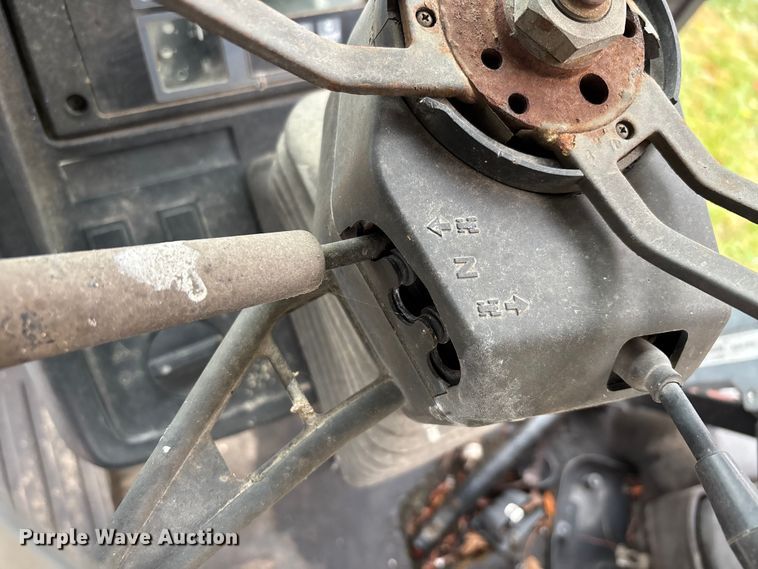 image for item DU1494 1997 Case-IH 5230 tractor