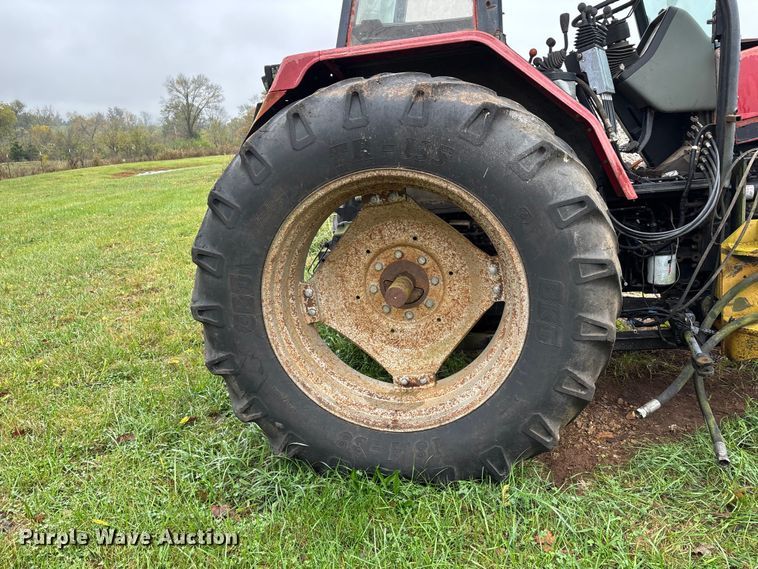 image for item DU1494 1997 Case-IH 5230 tractor