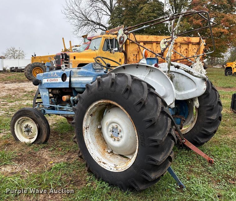 image for item DU1495 Ford 3000 tractor