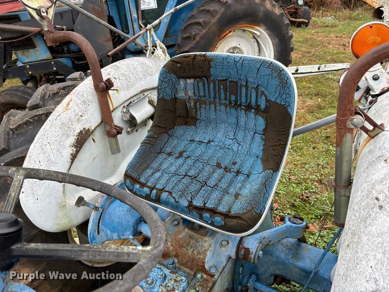 image for item DU1495 Ford 3000 tractor