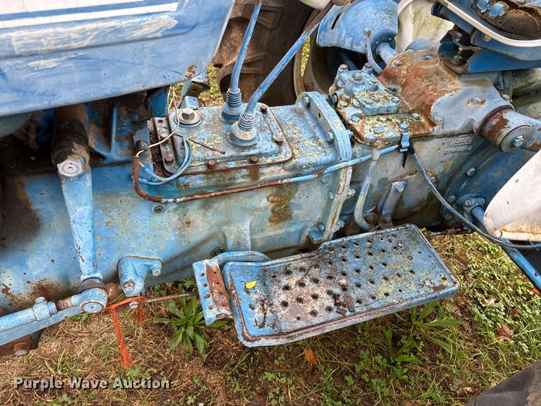 image for item DU1495 Ford 3000 tractor