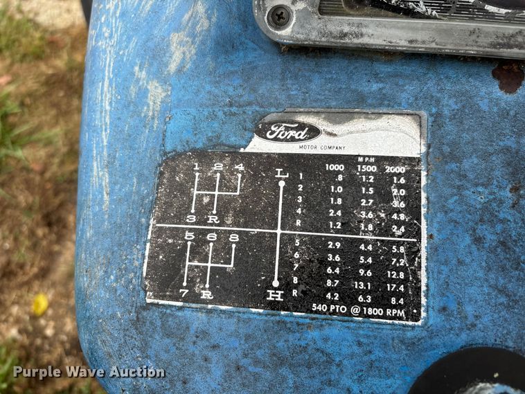 image for item DU1495 Ford 3000 tractor