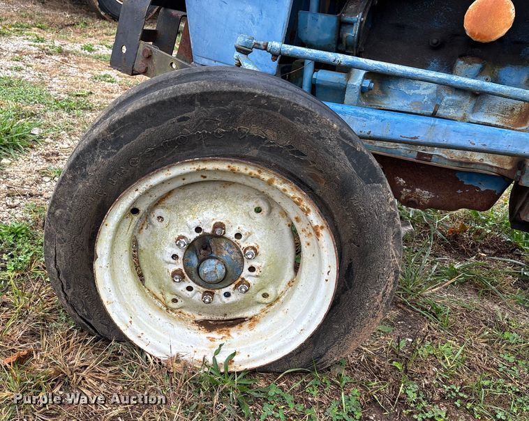 image for item DU1495 Ford 3000 tractor