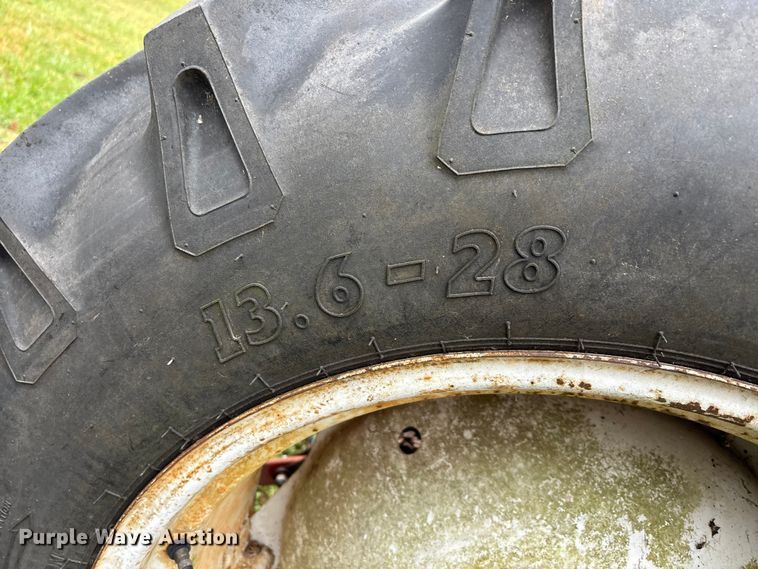 image for item DU1495 Ford 3000 tractor