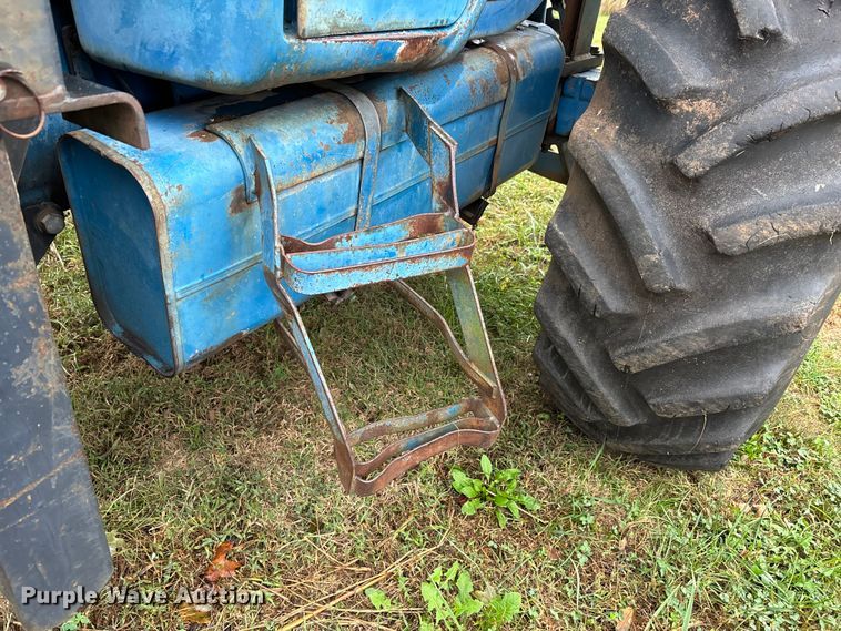image for item DU1496 Ford 7700 tractor