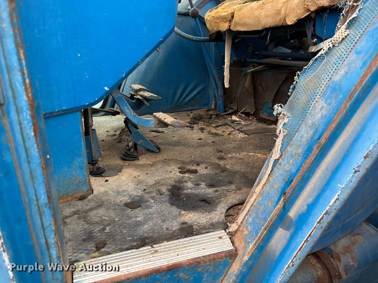 image for item DU1496 Ford 7700 tractor