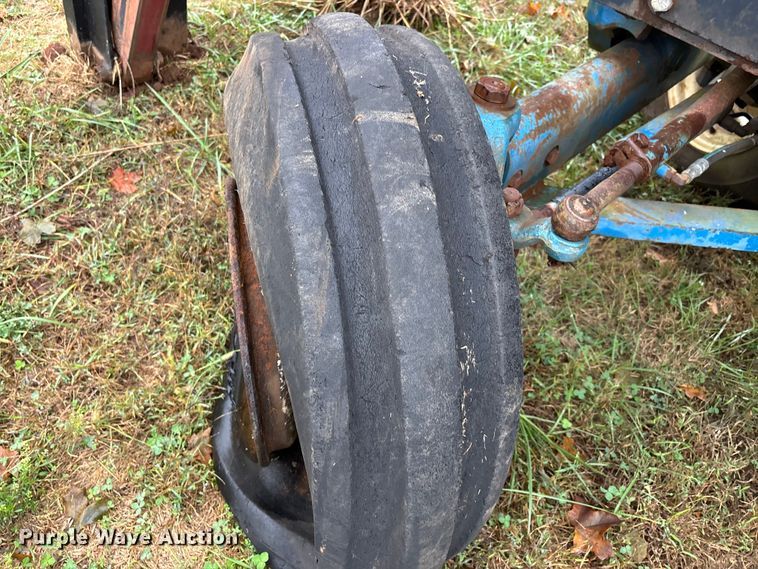 image for item DU1496 Ford 7700 tractor